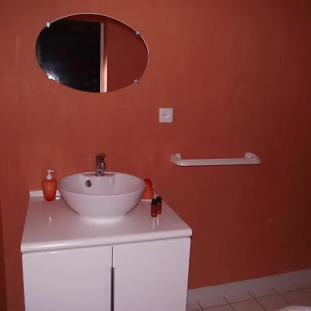 Acaba D'entrar 3* Le Caylar