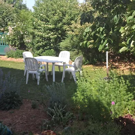 Bed & Breakfast Acaba D'entrar 3*