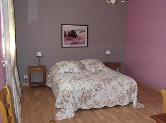 Acaba D'entrar Bed & Breakfast